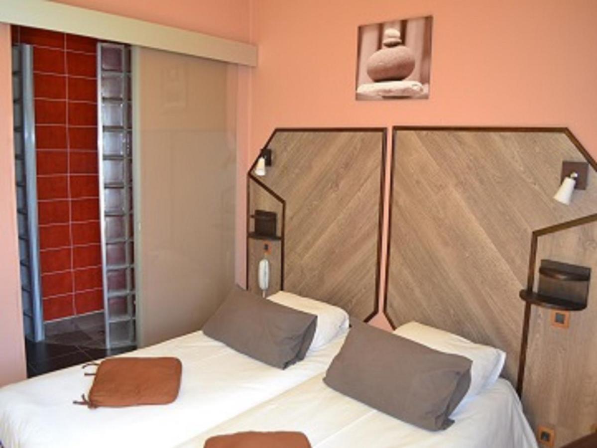 Hotel La Tour Du Loup La Bastide-de-Sérou Zewnętrze zdjęcie