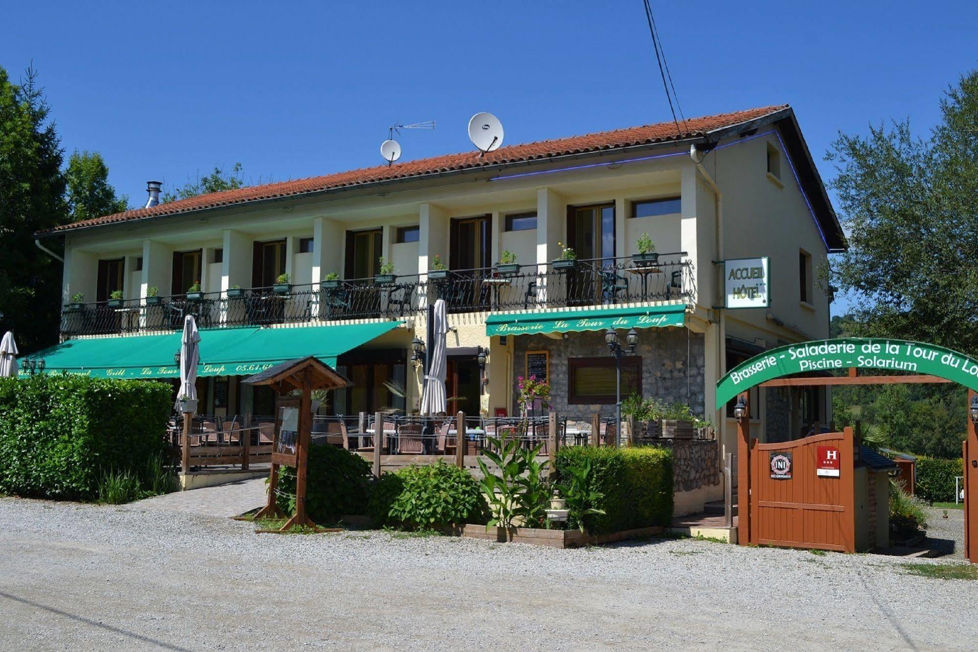 Hotel La Tour Du Loup La Bastide-de-Sérou Zewnętrze zdjęcie