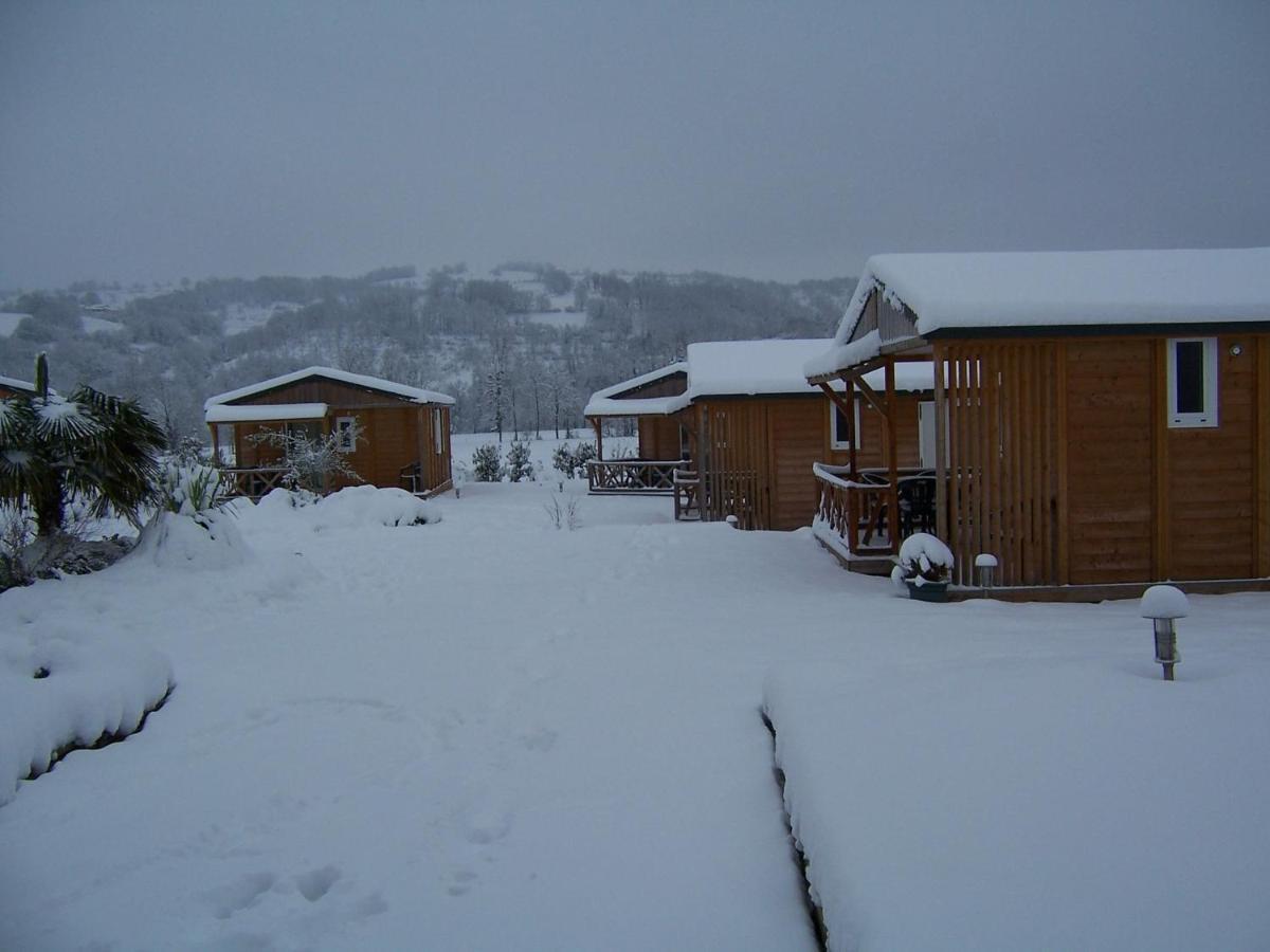 Hotel La Tour Du Loup La Bastide-de-Sérou Pokój zdjęcie